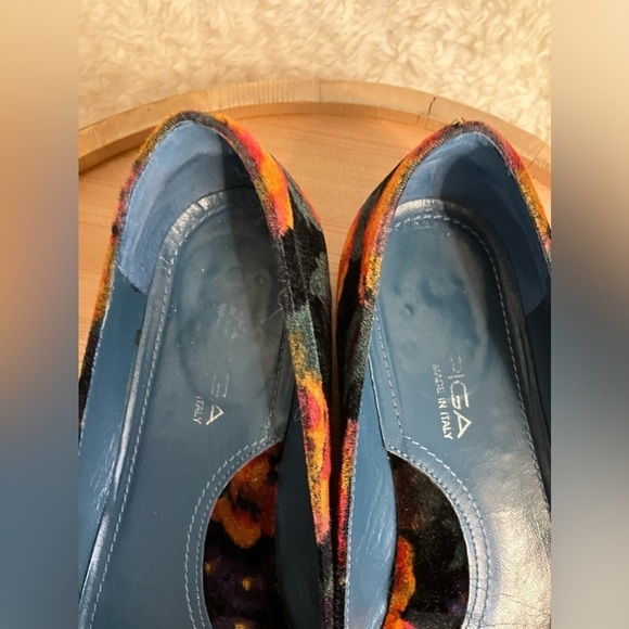 Via Spiga Velvet Floral Jewel Brocade Ballet Flat size 7.5 - Picture 2 of 8